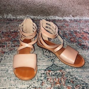 American Eagle Sandals